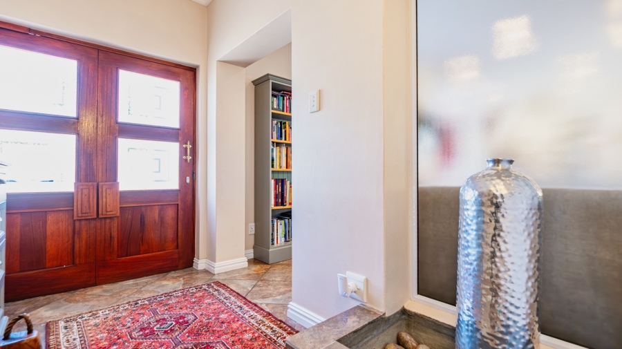 3 Bedroom Property for Sale in Kingswood Golf Estate Western Cape